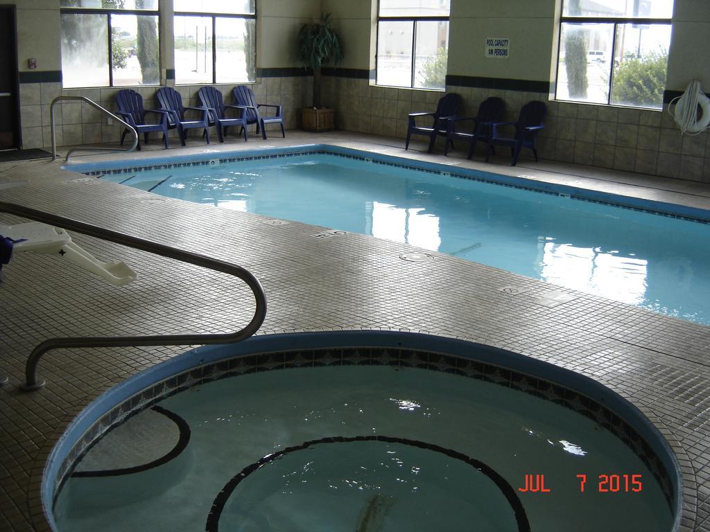 Days Inn By Wyndham Carlsbad Exterior foto